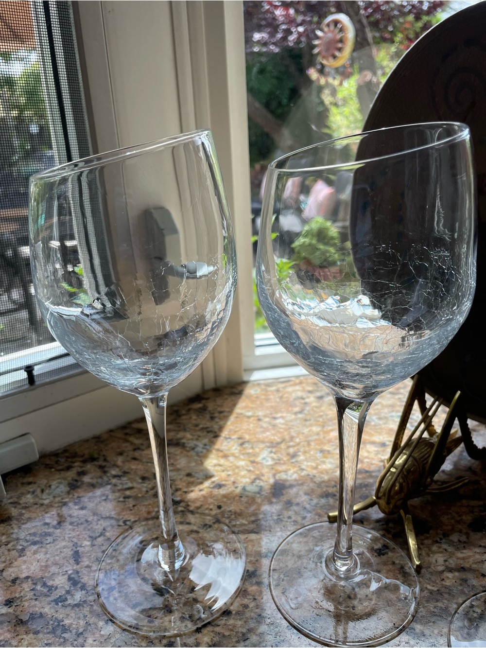 Set of 4 Pier 1 Crackle Slant Wine Glasses - Picture 3 of 6